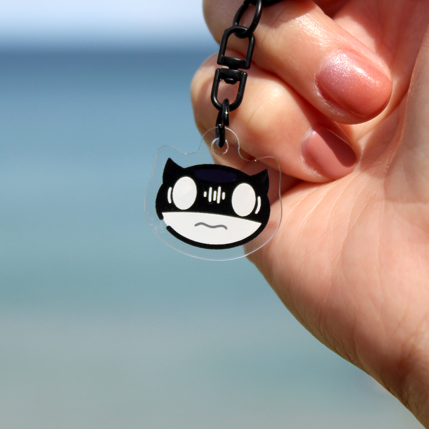 [ PERSONA 5 ] Mona Mini-Lanyard & Charm